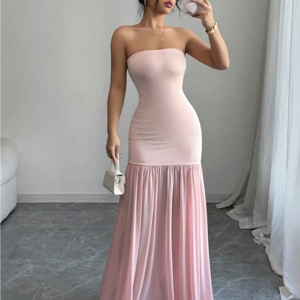 Elegant Pink Strapless Evening Gown